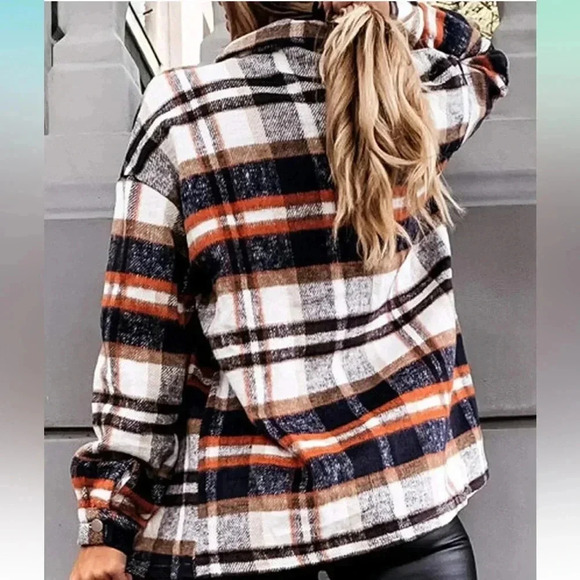 Button Down Flannel Long Sleeve Oversized New in original packaging, M - Picture 2 of 4